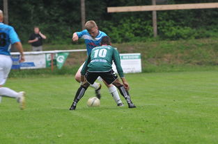 开云娱乐-中国足球主题比赛战术解析，足球比赛体系与战术打法